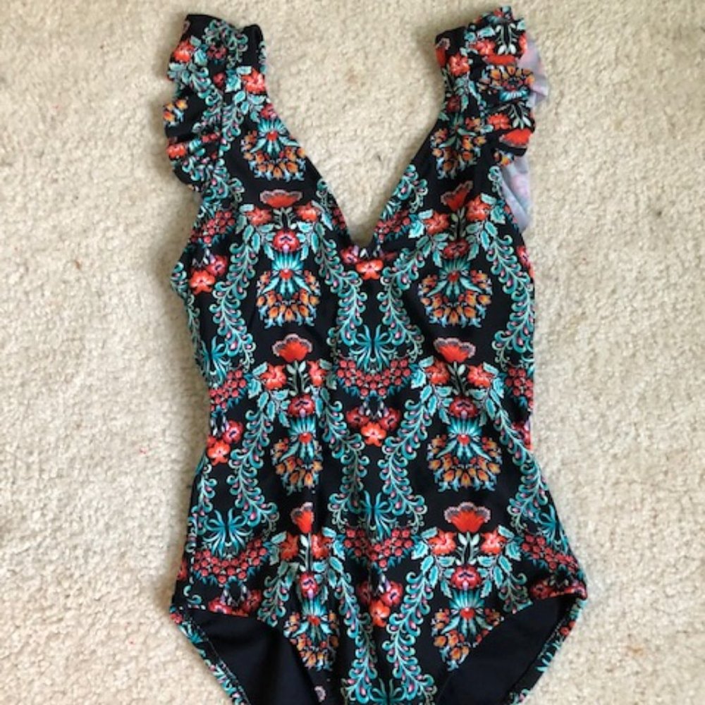 Jessica Simpson Bath Suit